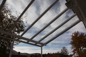 Terrassenüberdachung Elegant-Line mit durchgehenden Glasscheiben