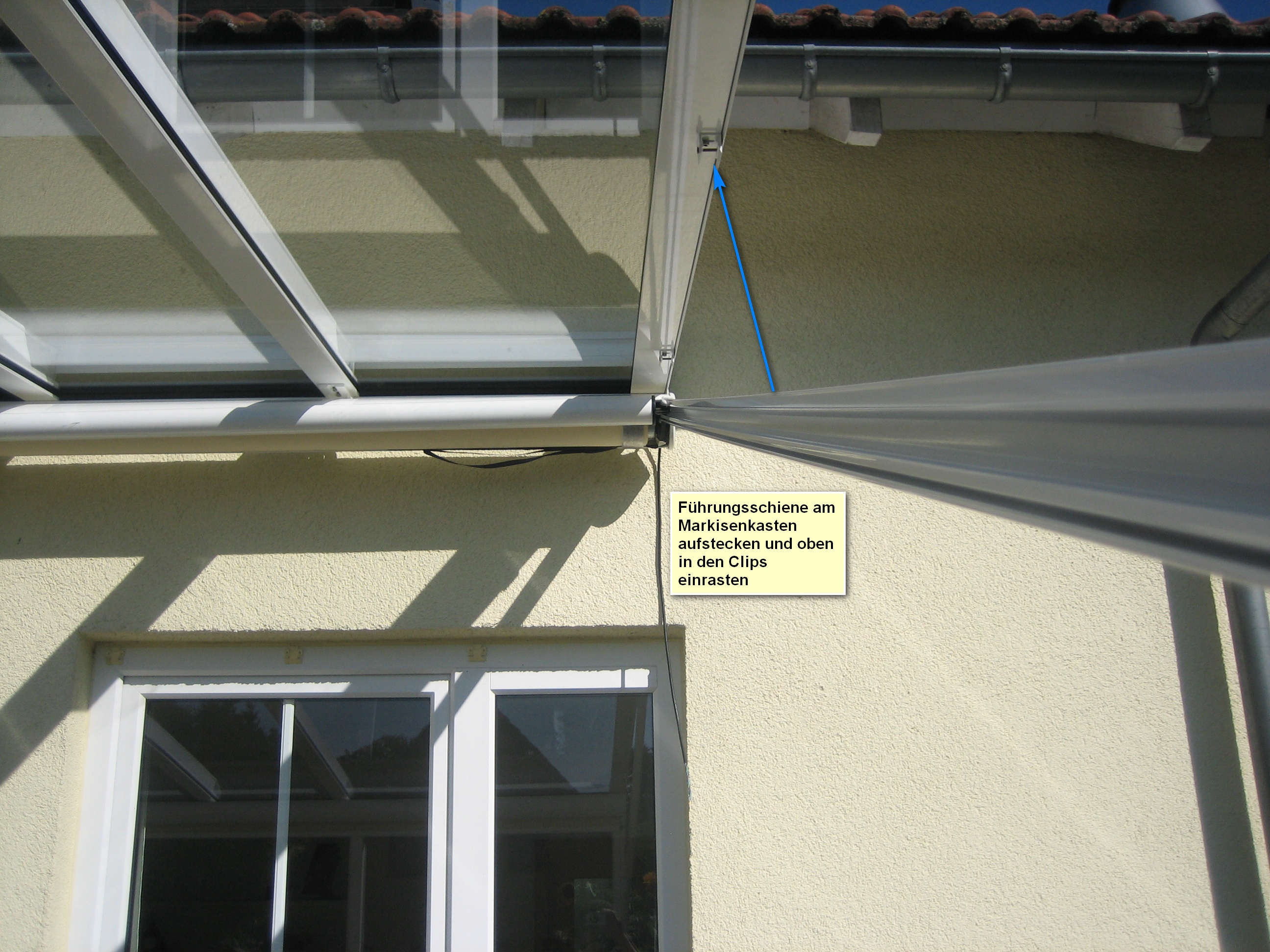 Montage Fuehrungsschienen Unterglasmarkise