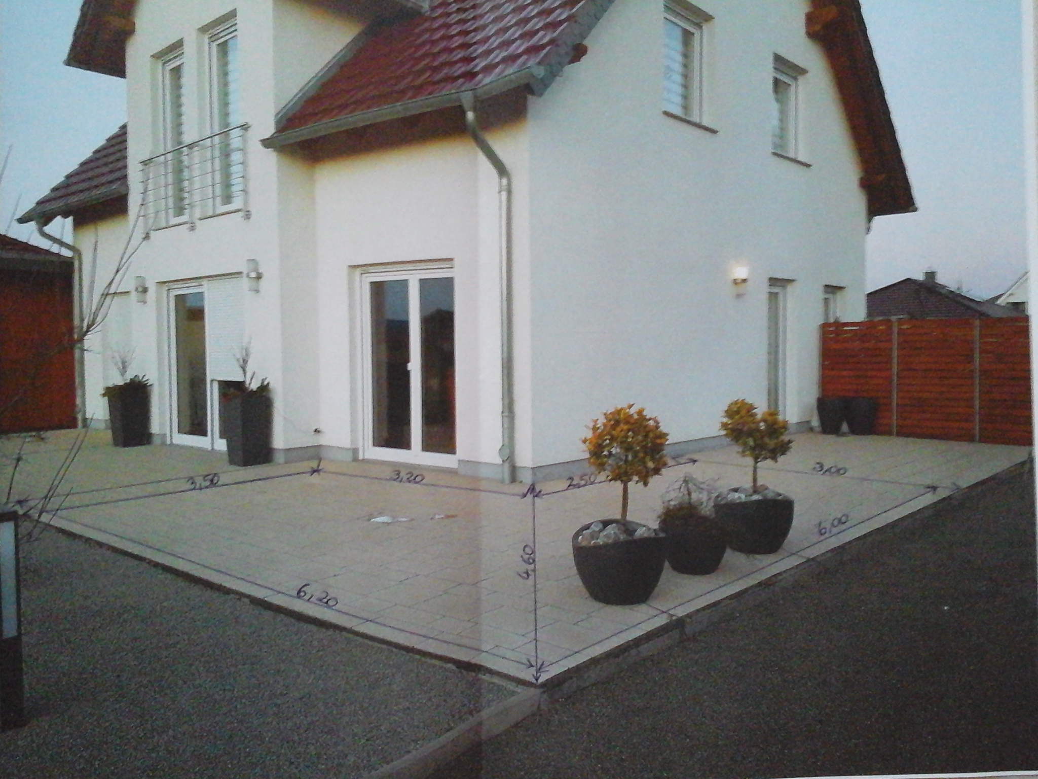 Terrasse über Eck