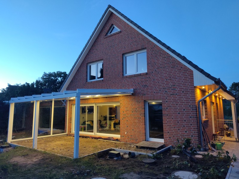 TerraSmart Classic-Line Terrassendach mit Beleuchtung in Norderstedt